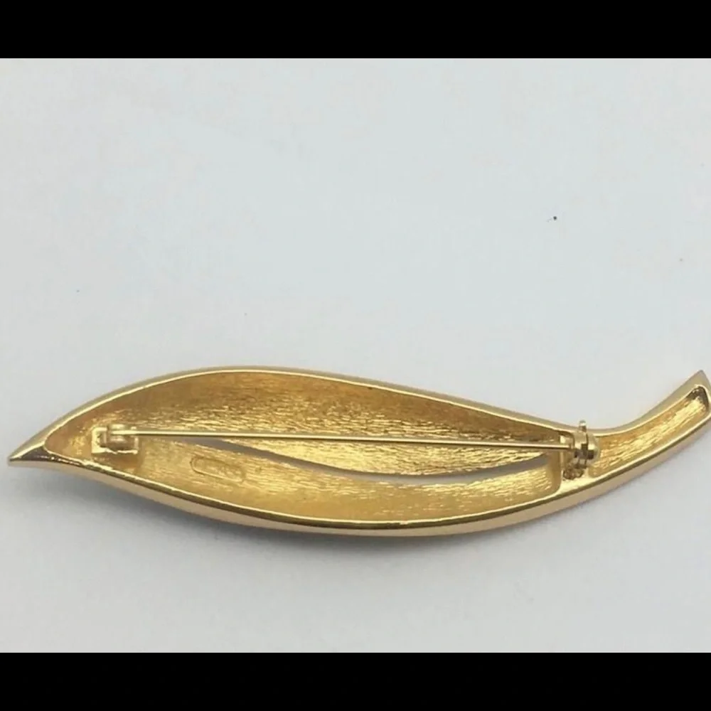 Vintage Christian Dior Swarovski Crystal Leaf Black Enamel Brooch - Picture 3 of 8